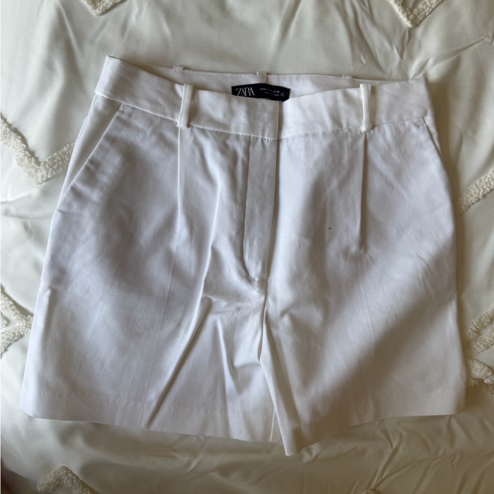 Zara White High-Waist Tailored Women's Shorts